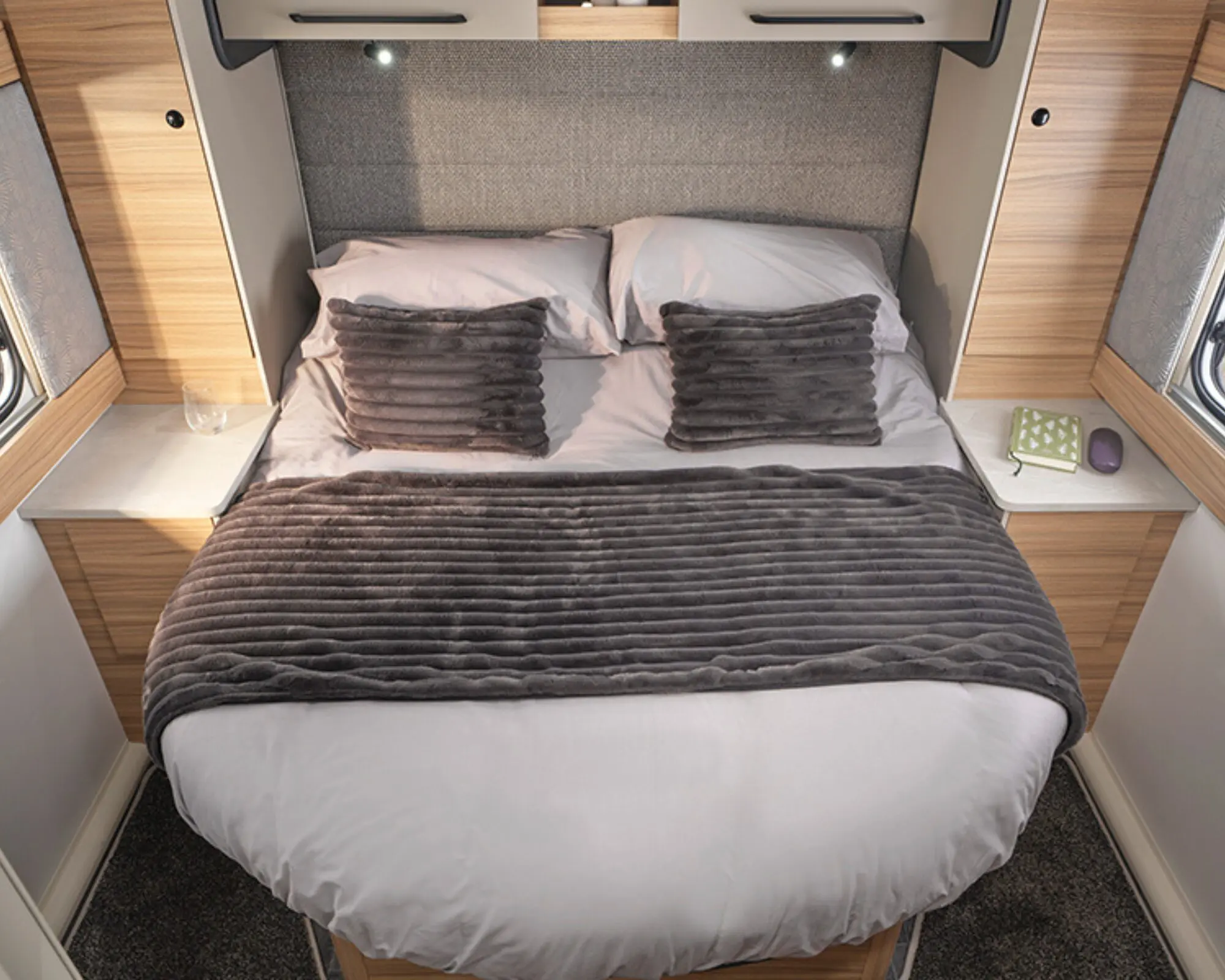 Pegasus Black Messina (3)