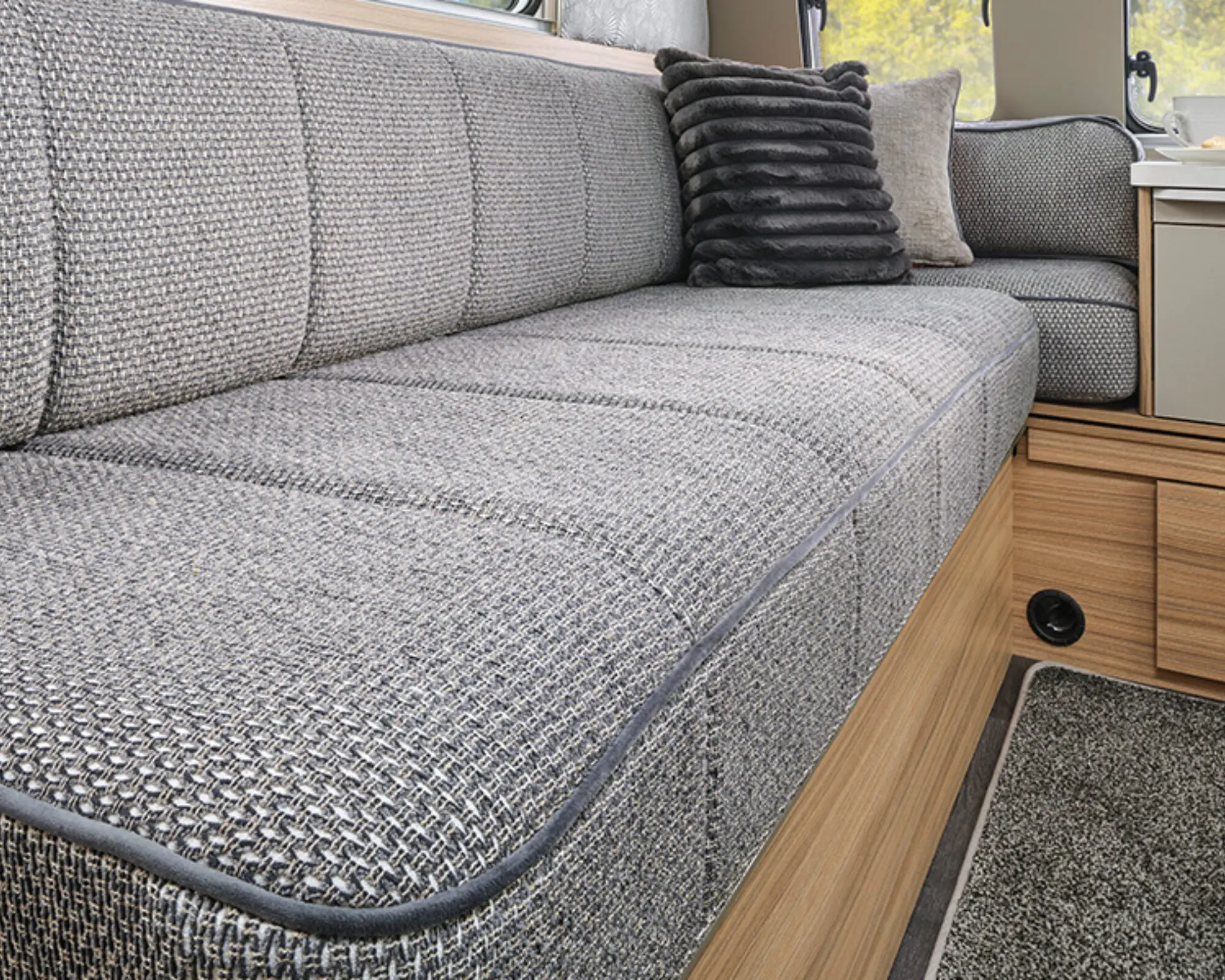 Pegasus Black Portofino (4)