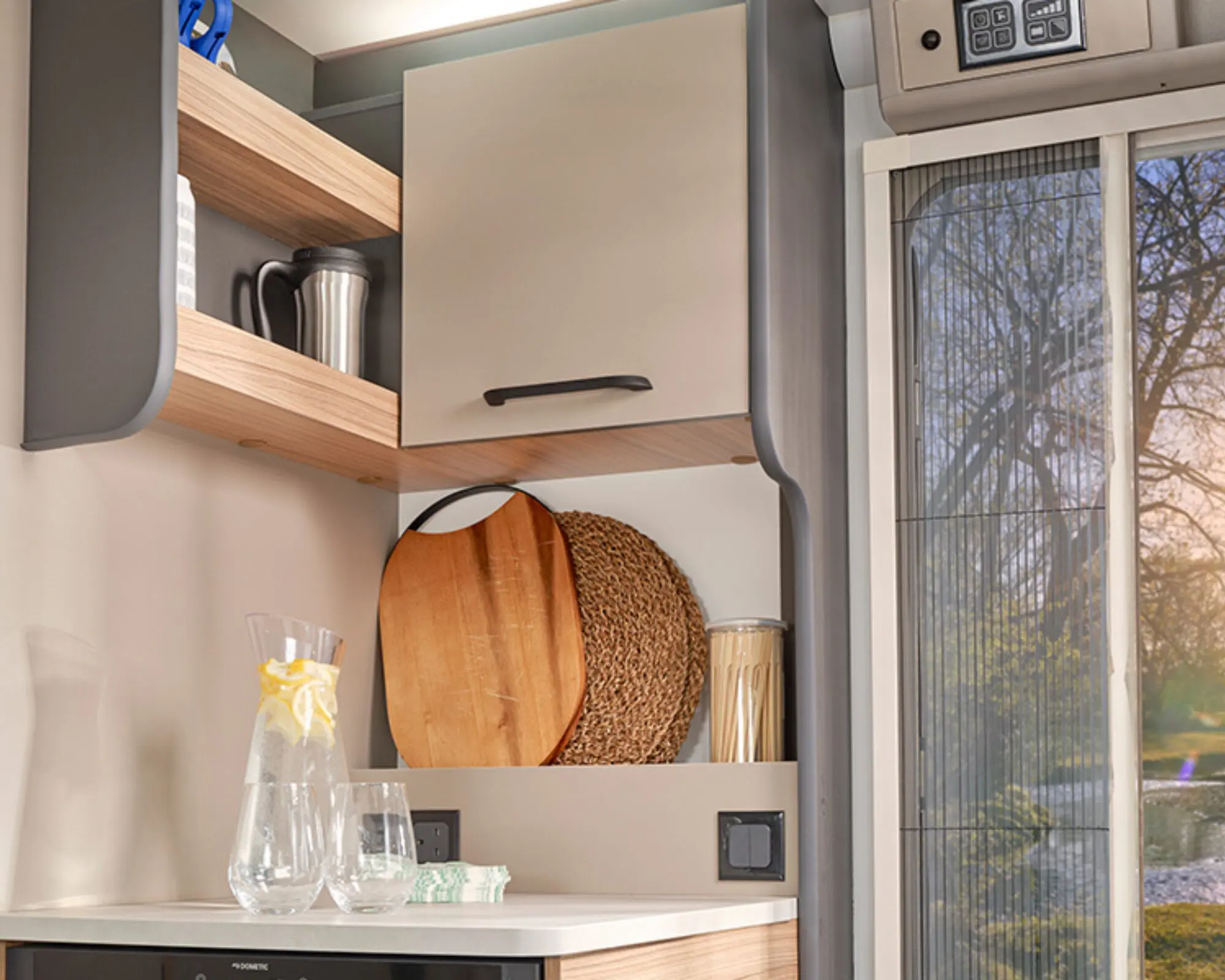 Pegasus Black Portofino (6)