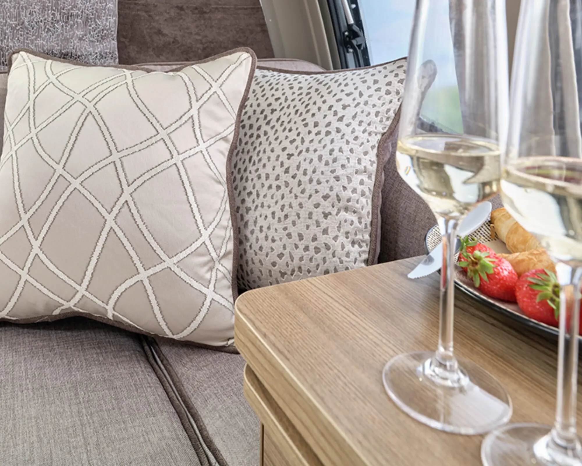 Unicorn Deluxe Cadiz (4)