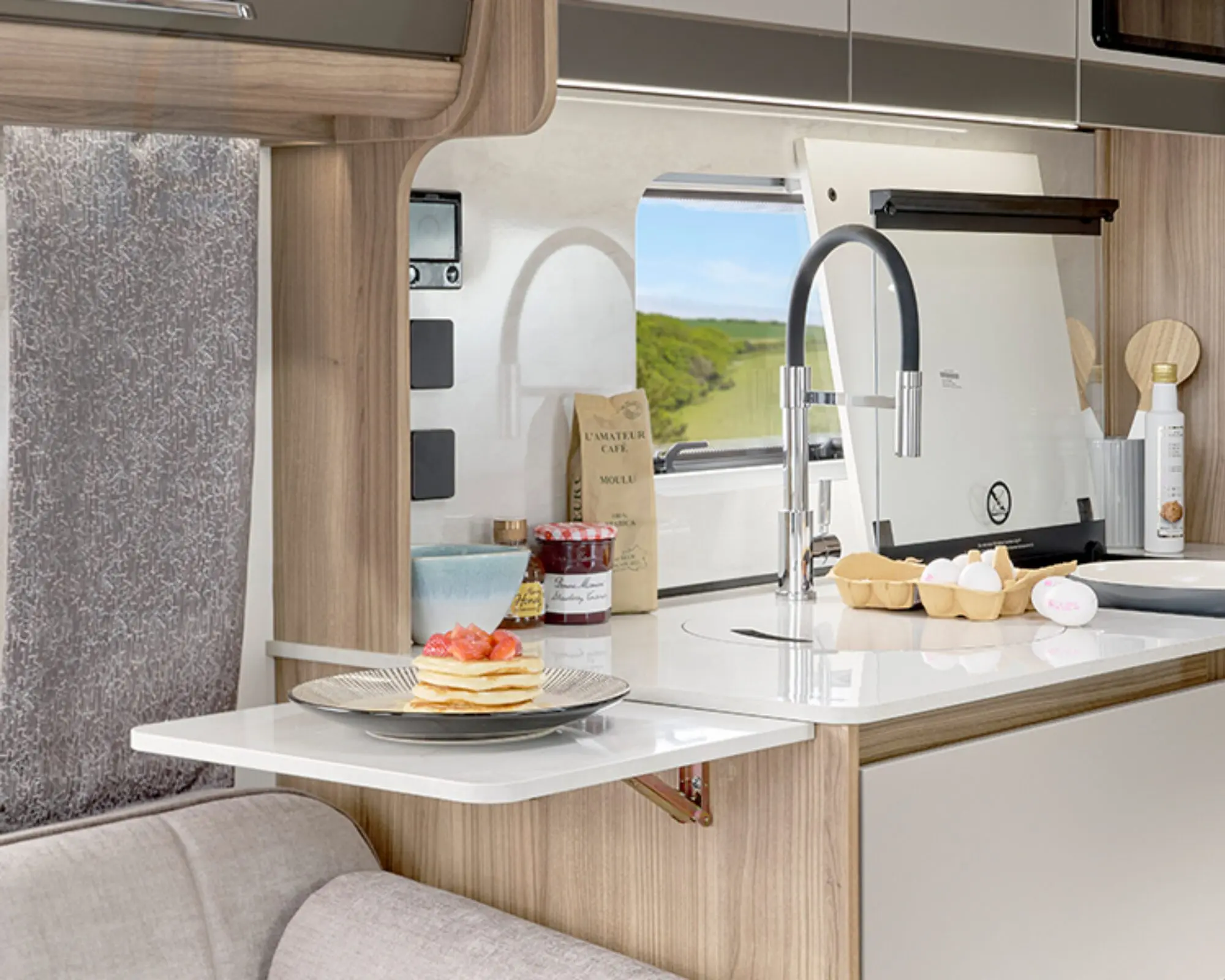 Unicorn Deluxe Seville (3)