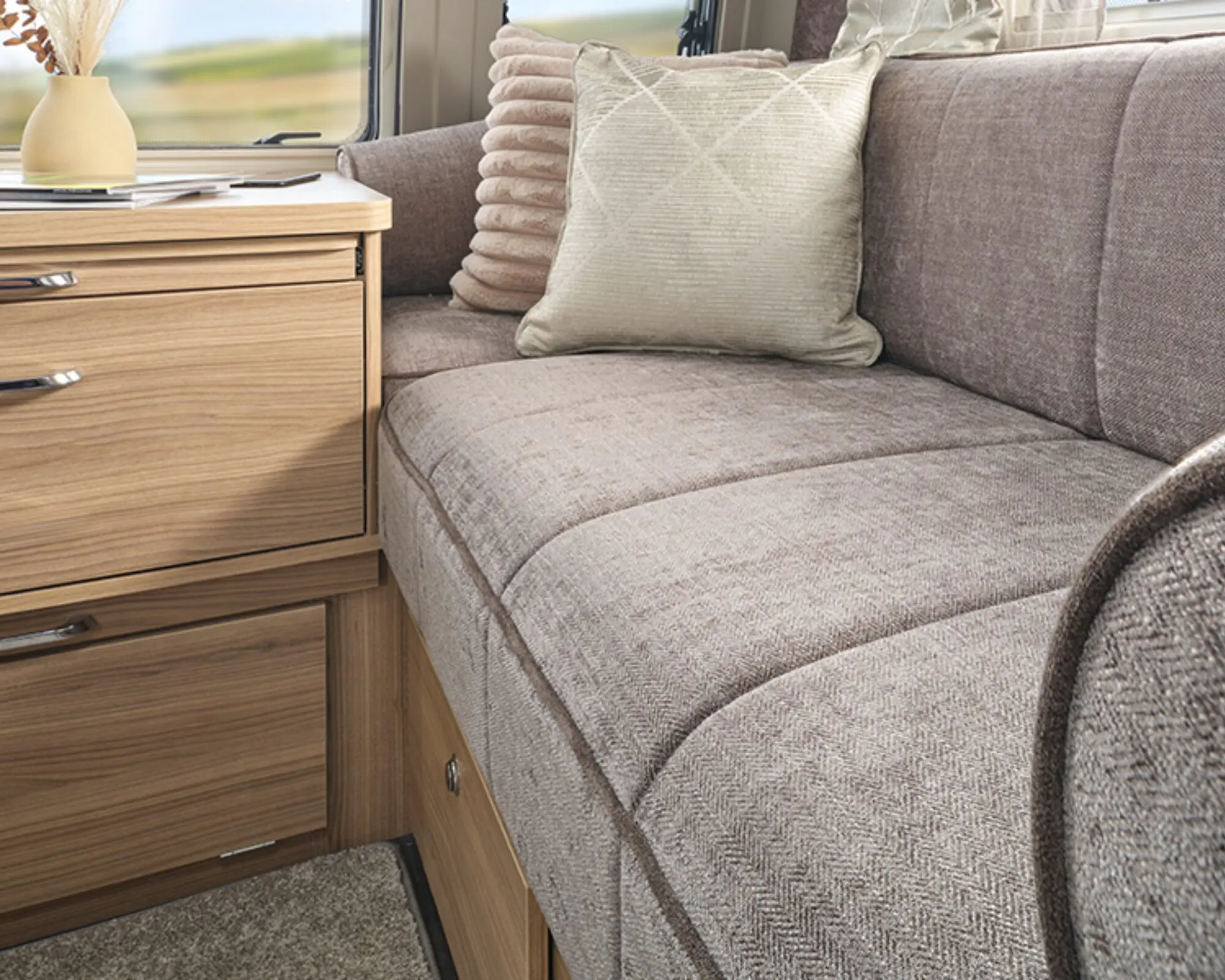 Unicorn Deluxe Vigo (3)