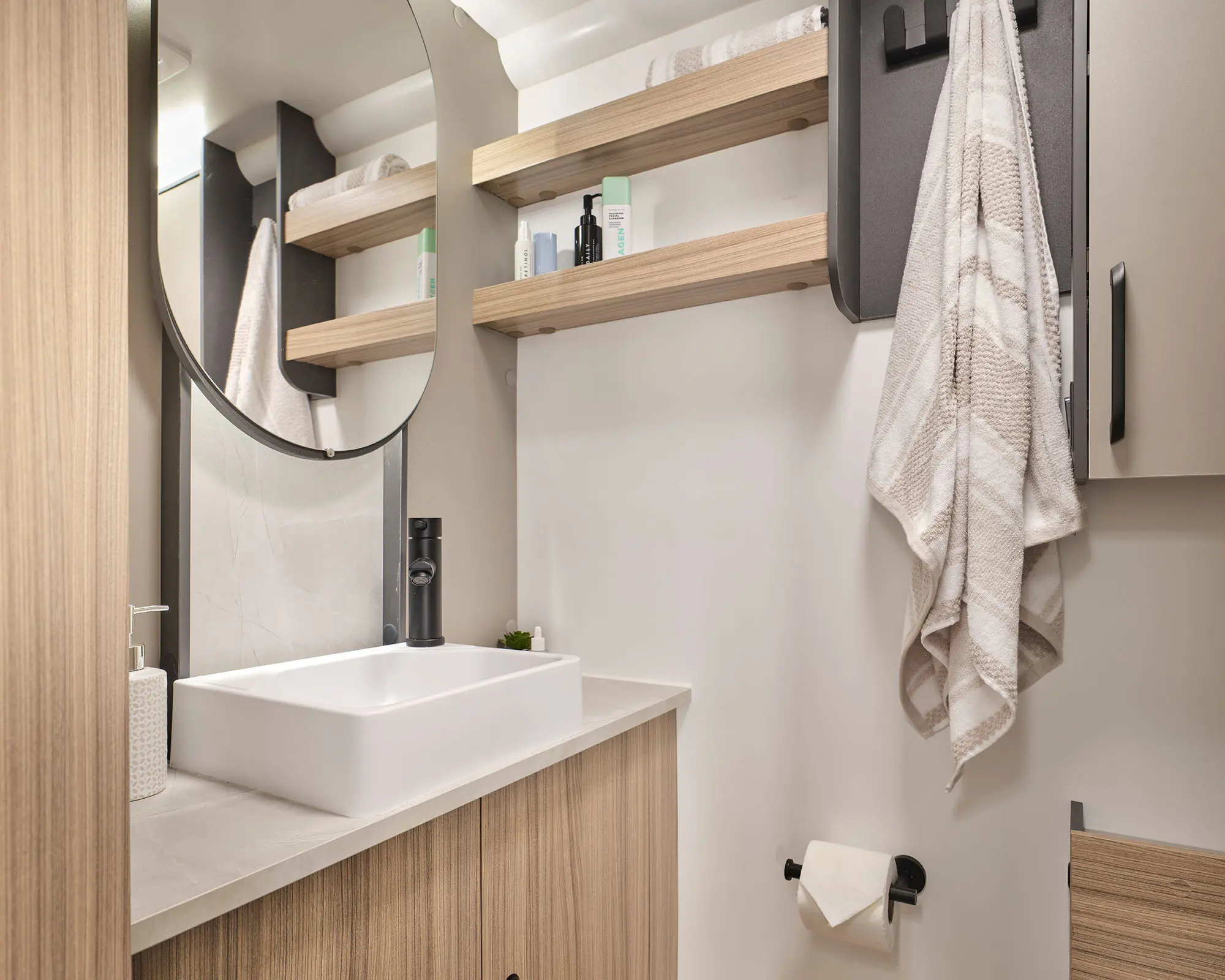 base_0001_Amalfia 0031